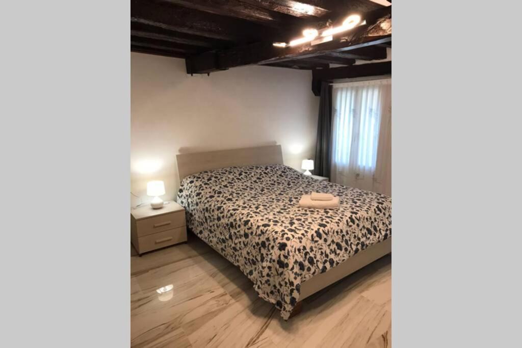 Calle Dei Preti Velence Kültér fotó